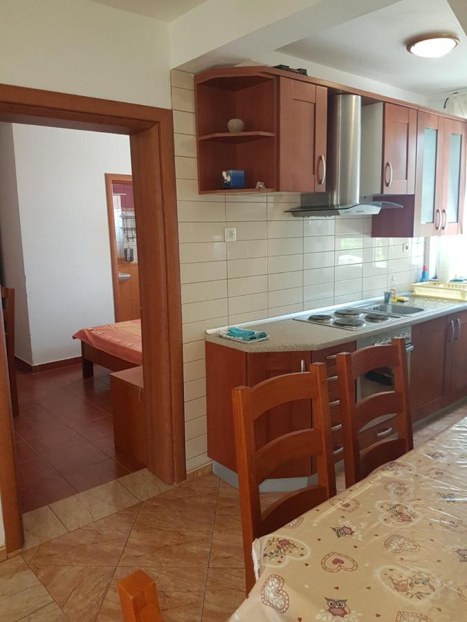 Appartement Monika à Rab Town Extérieur photo